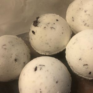 Rose Bathbombs Recipe #1